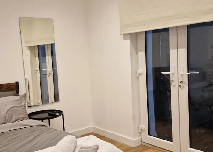 London Kensington 2 Bed Apartment